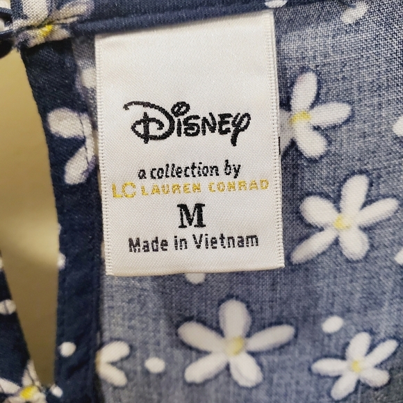 Disney a Collection by LC Lauren Conrad  women's floral navy blue blouse… - Picture 2 of 11